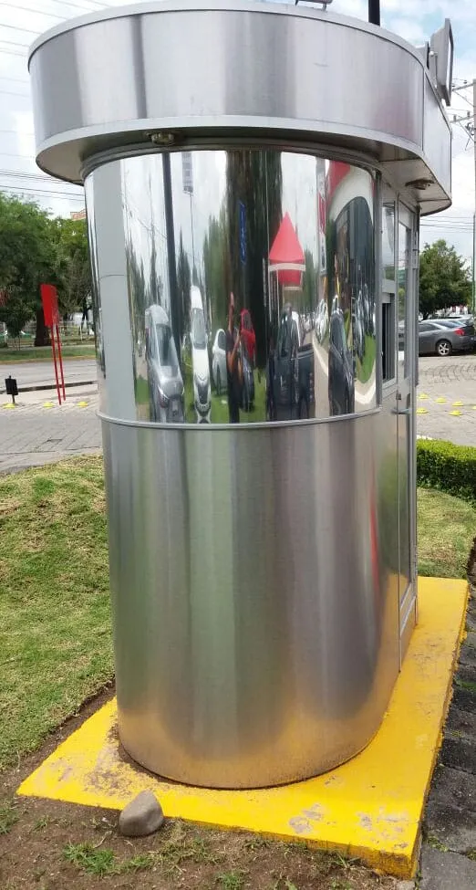Casetas de cobro para espacios reducidos