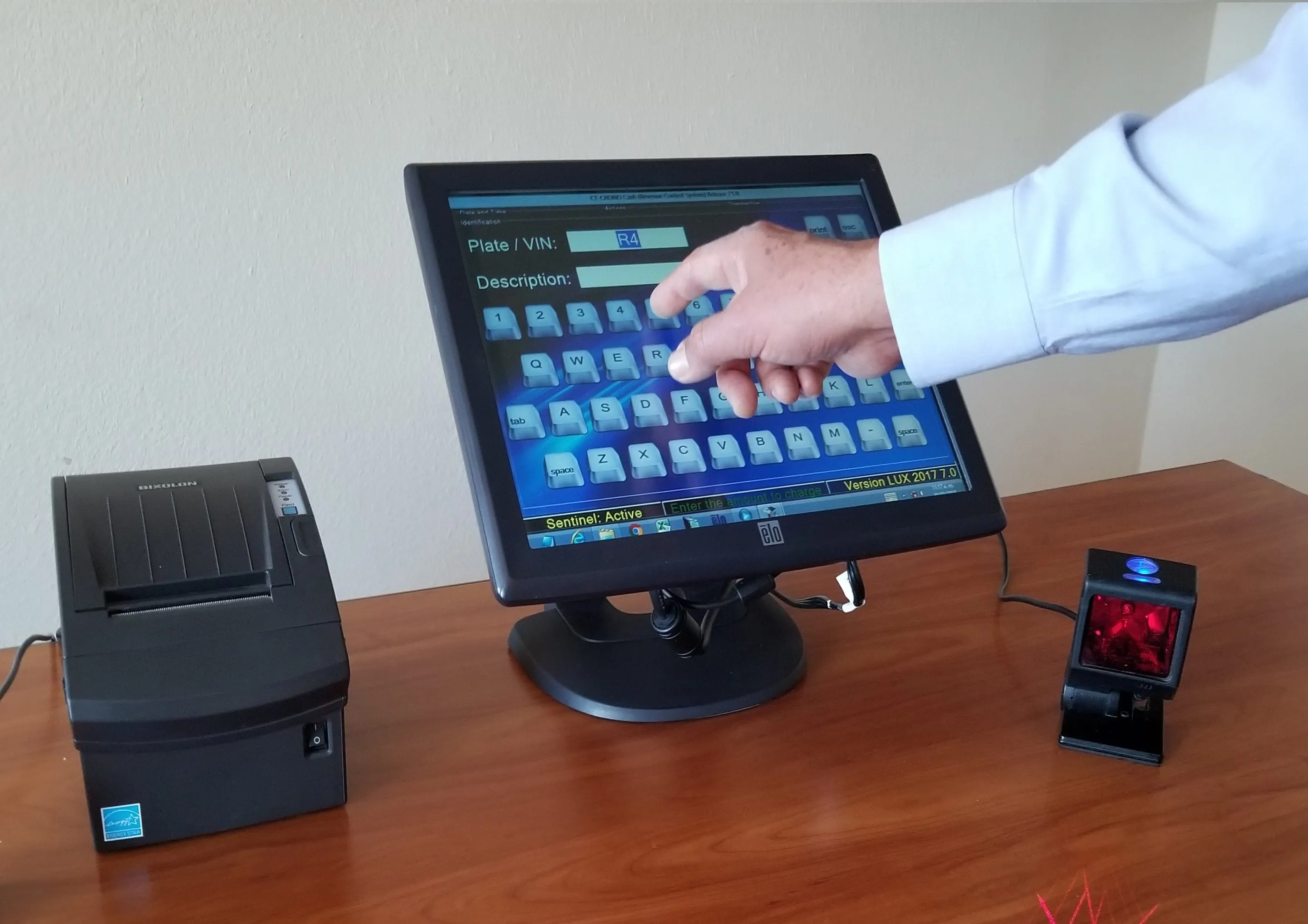 Caja de cobro de boletos touch screen para parking